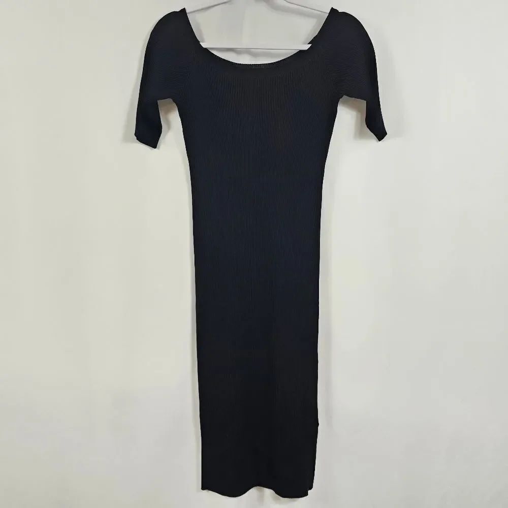 Iris & Ink Ribbed Midi Dress in Black - Size S